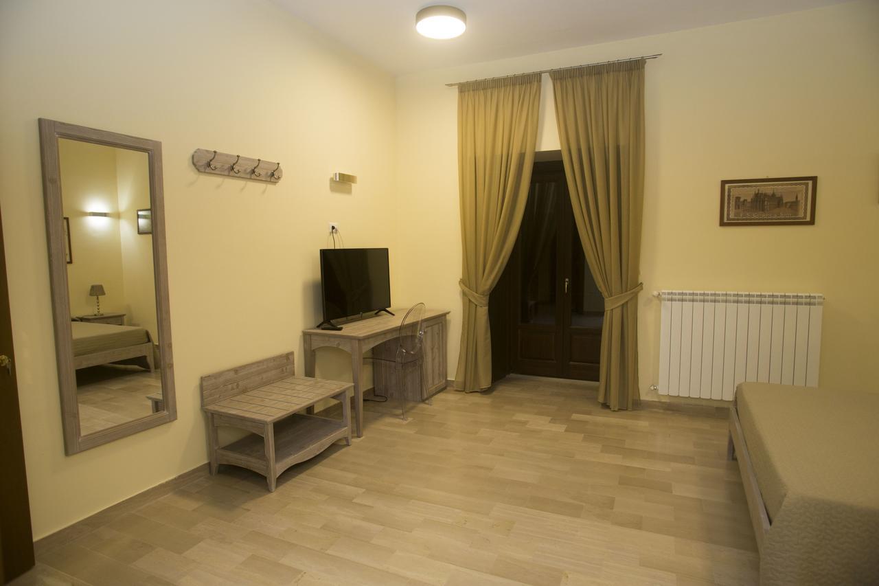 L'Antico Monastero Bed & Breakfast Sant'Agata di Puglia Dış mekan fotoğraf